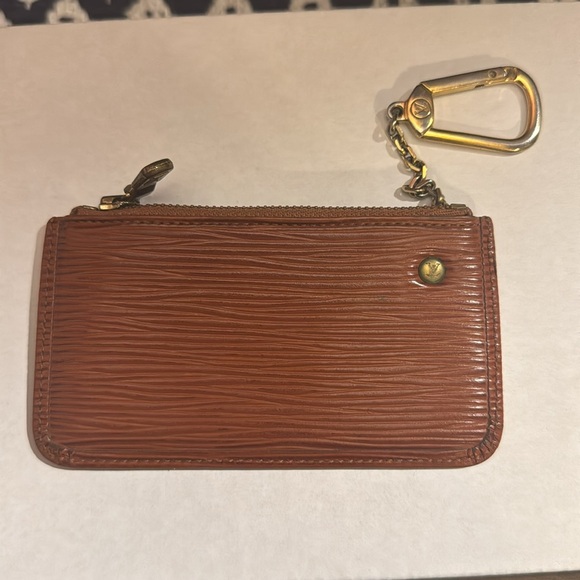 EUC Louis Vuitton Epi Brown Key Cles - Picture 4 of 6